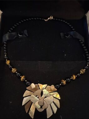 Vintage Lee Sands Statement Lion Pendant Necklace in Black and Gold